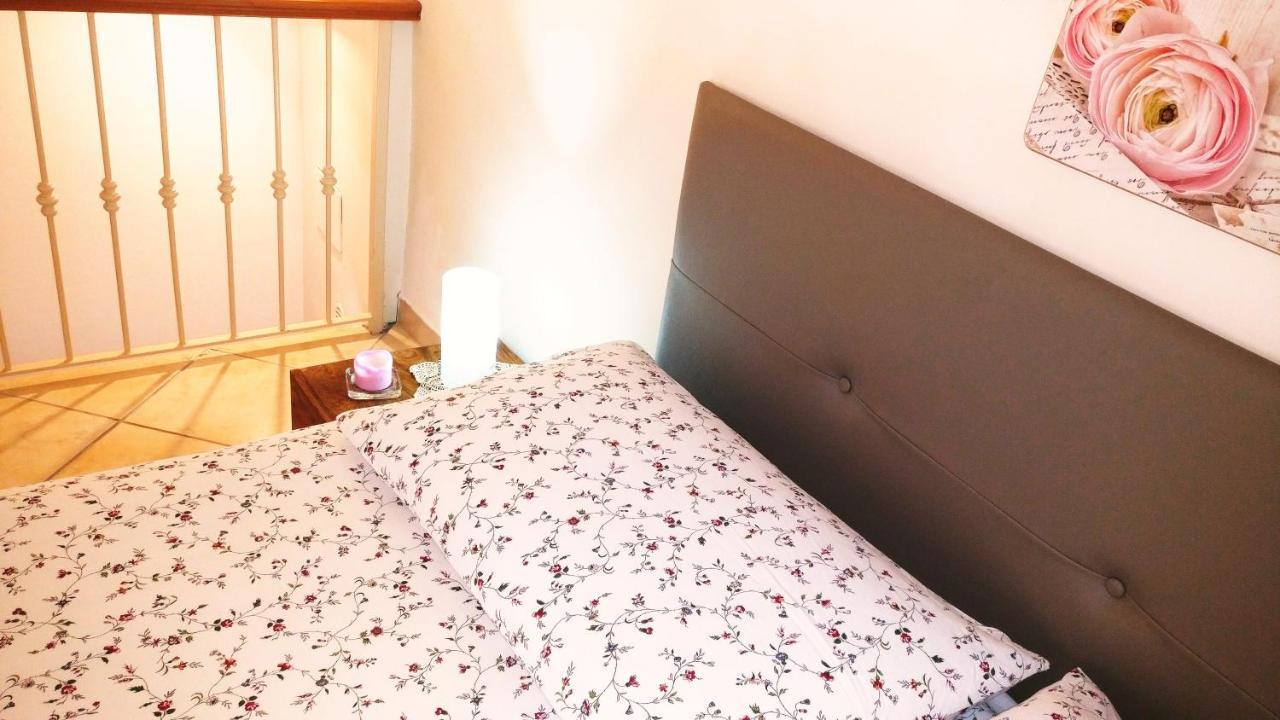 Oneiro Bed And Relax Apartment Benevento Exterior foto